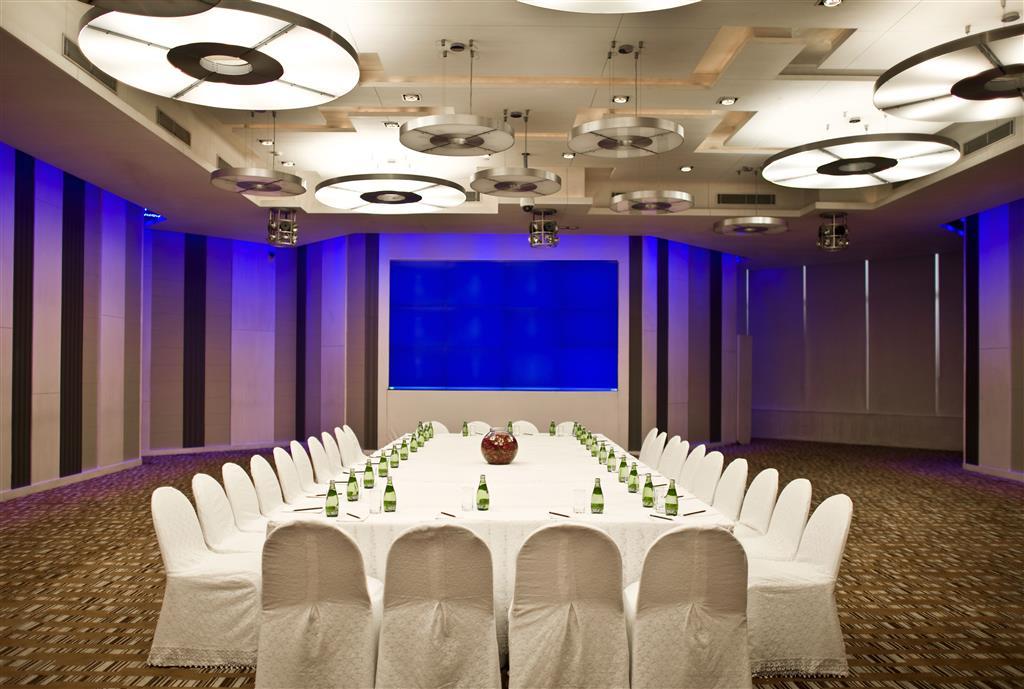 Le Meridien 5* New Delhi
