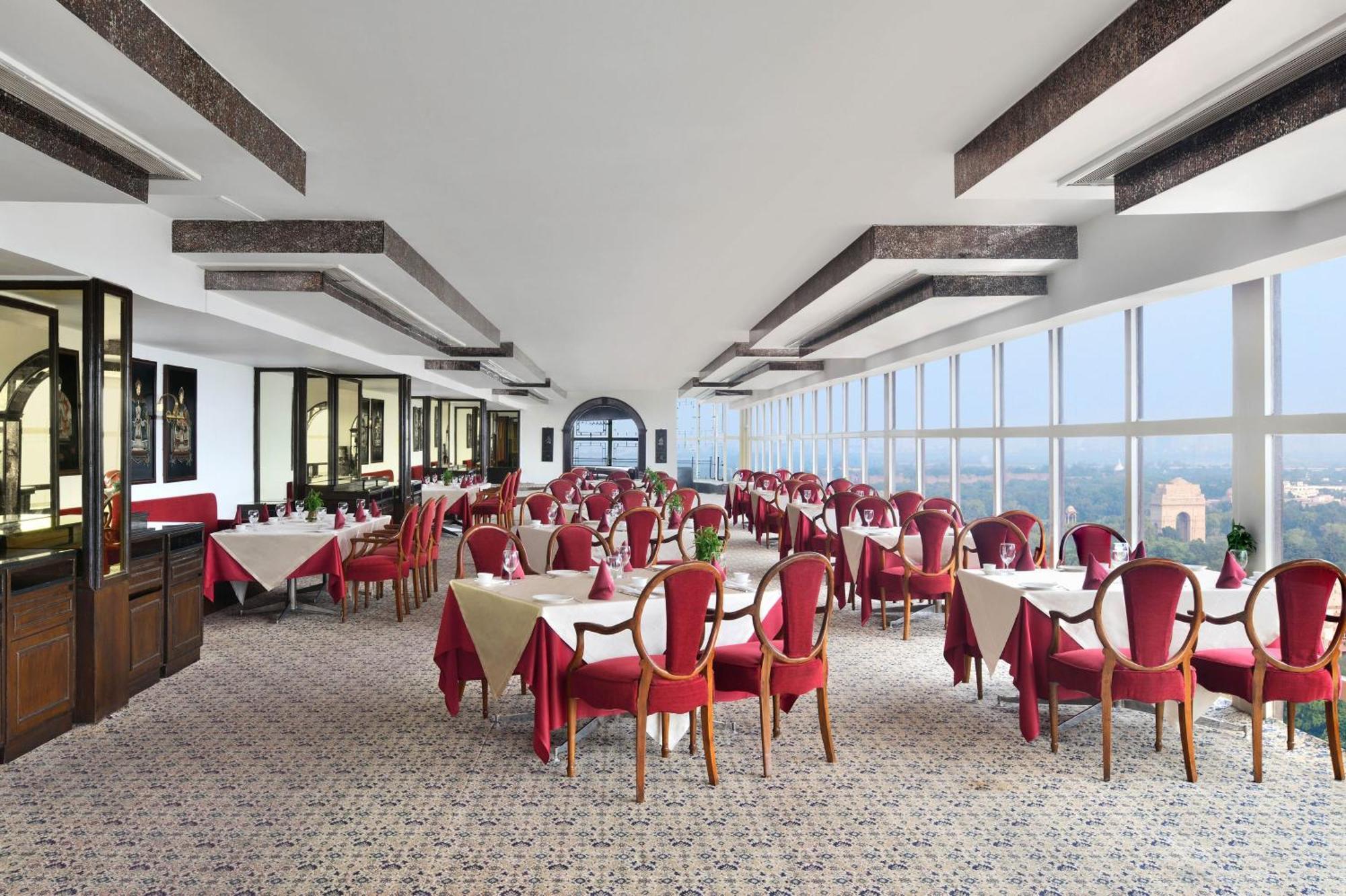 Le Meridien 5*